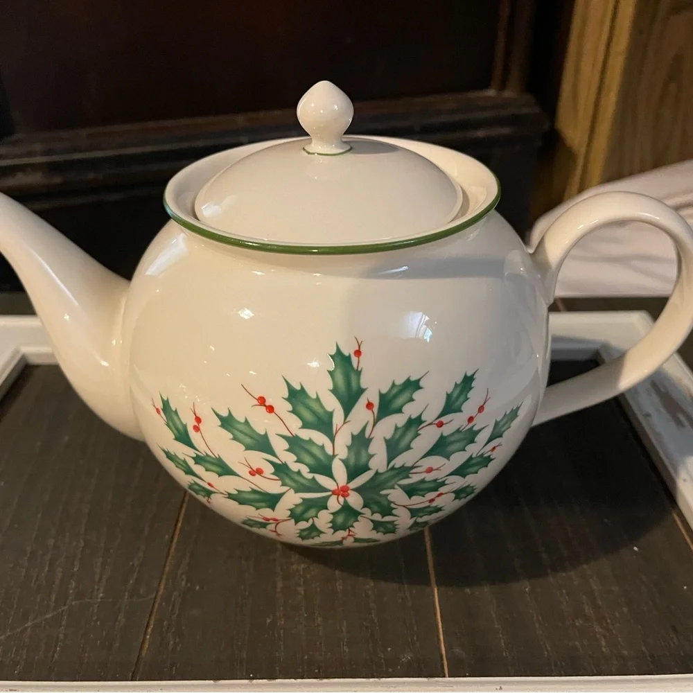 Lenox White Teapot with Green Holly and Red Berries